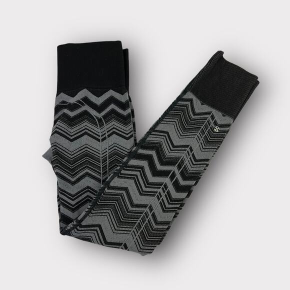 Lululemon Ebb To Street Pant in Heathered Slate Size 4 - Picture 3 of 8